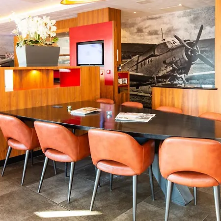 Bastion Amsterdam Airport Otel