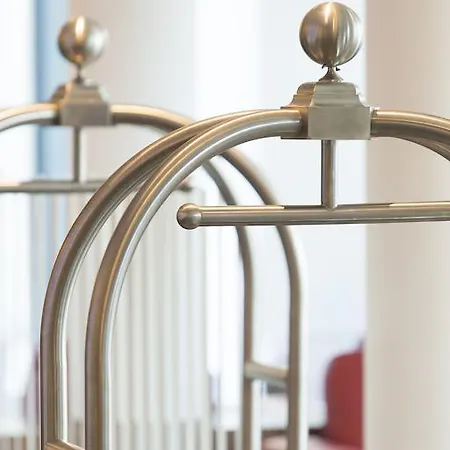 Bastion Amsterdam Airport Hotel 4*