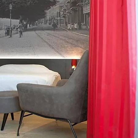 Bastion Amsterdam Airport 4*