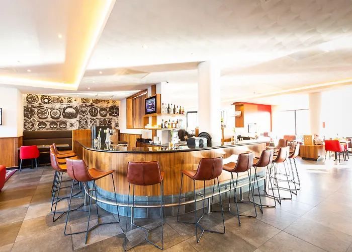 Bastion Amsterdam Airport Hotel 4*